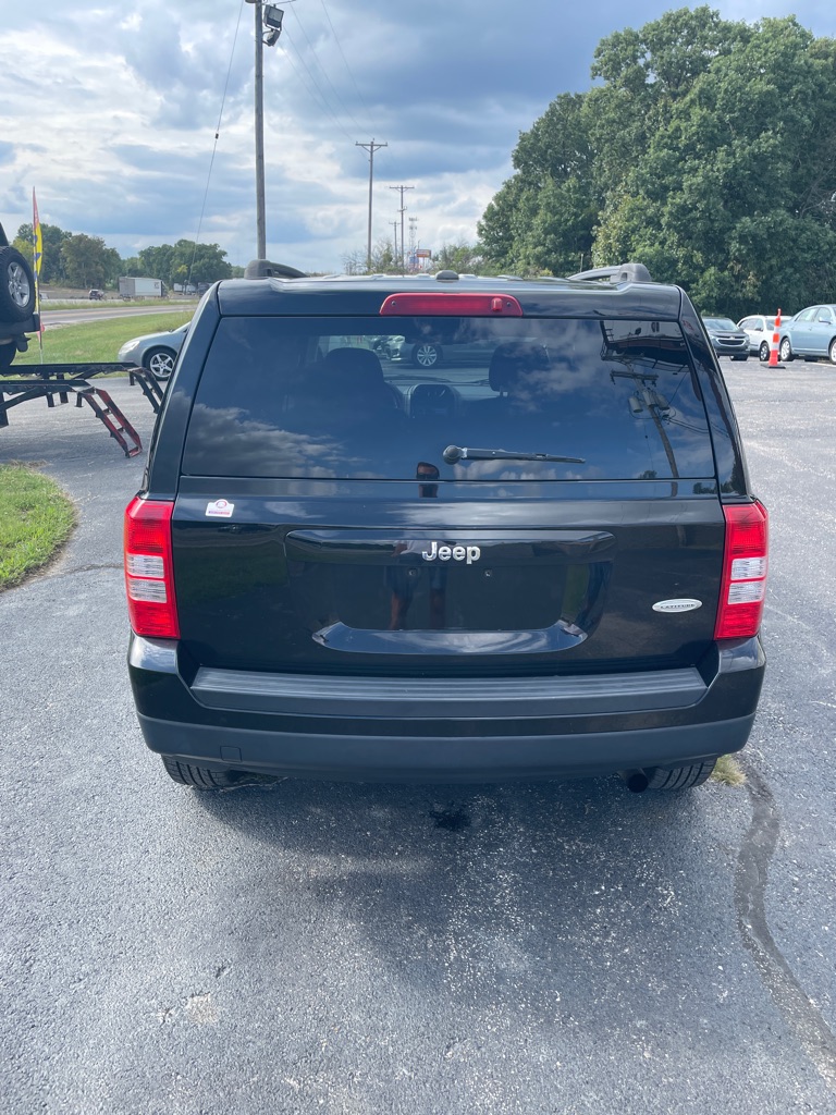 Photo 4 of this JEEP PATRIOT