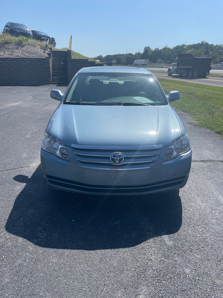 Photo 8 of this TOYOTA AVALON