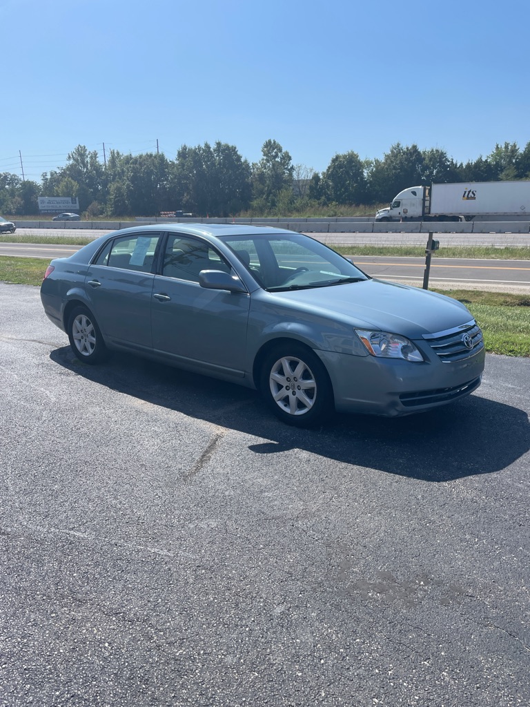 Photo 7 of this TOYOTA AVALON