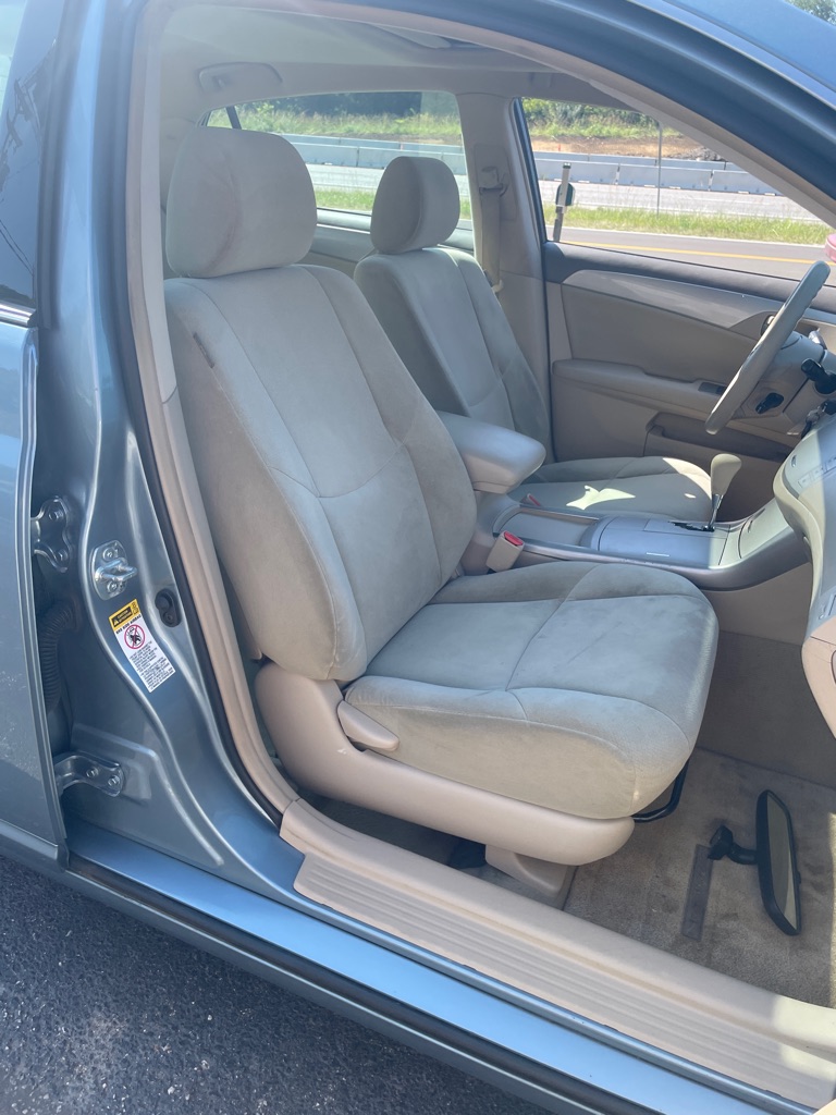 Photo 23 of this TOYOTA AVALON