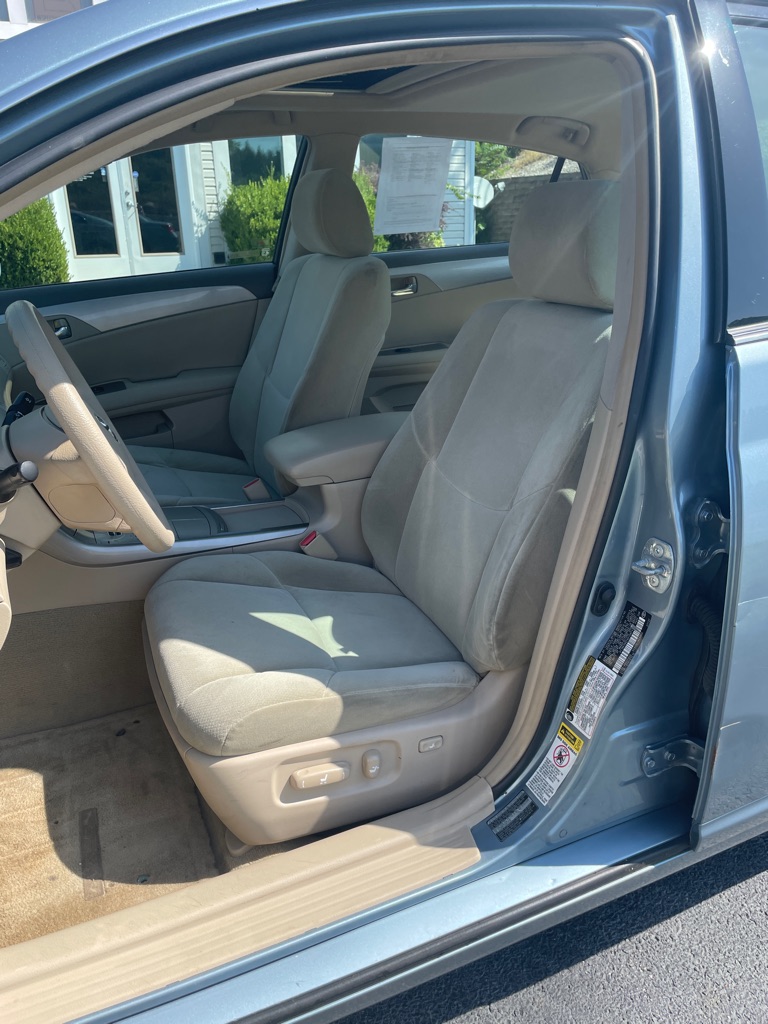 Photo 14 of this TOYOTA AVALON