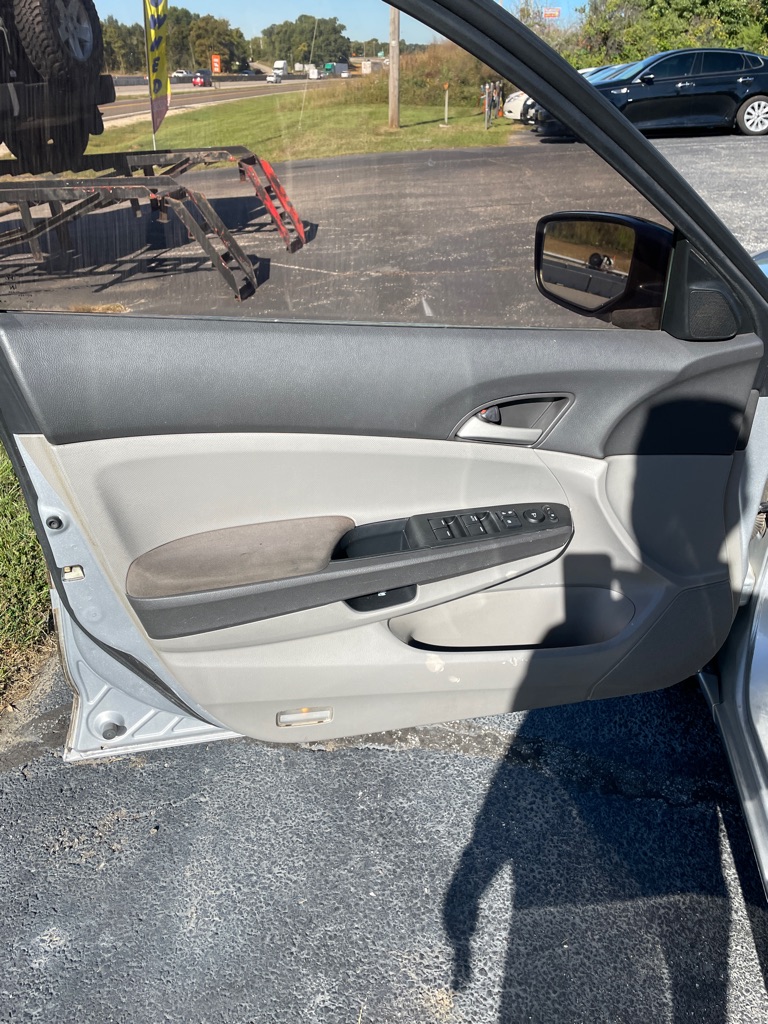 Photo 10 of this HONDA ACCORD