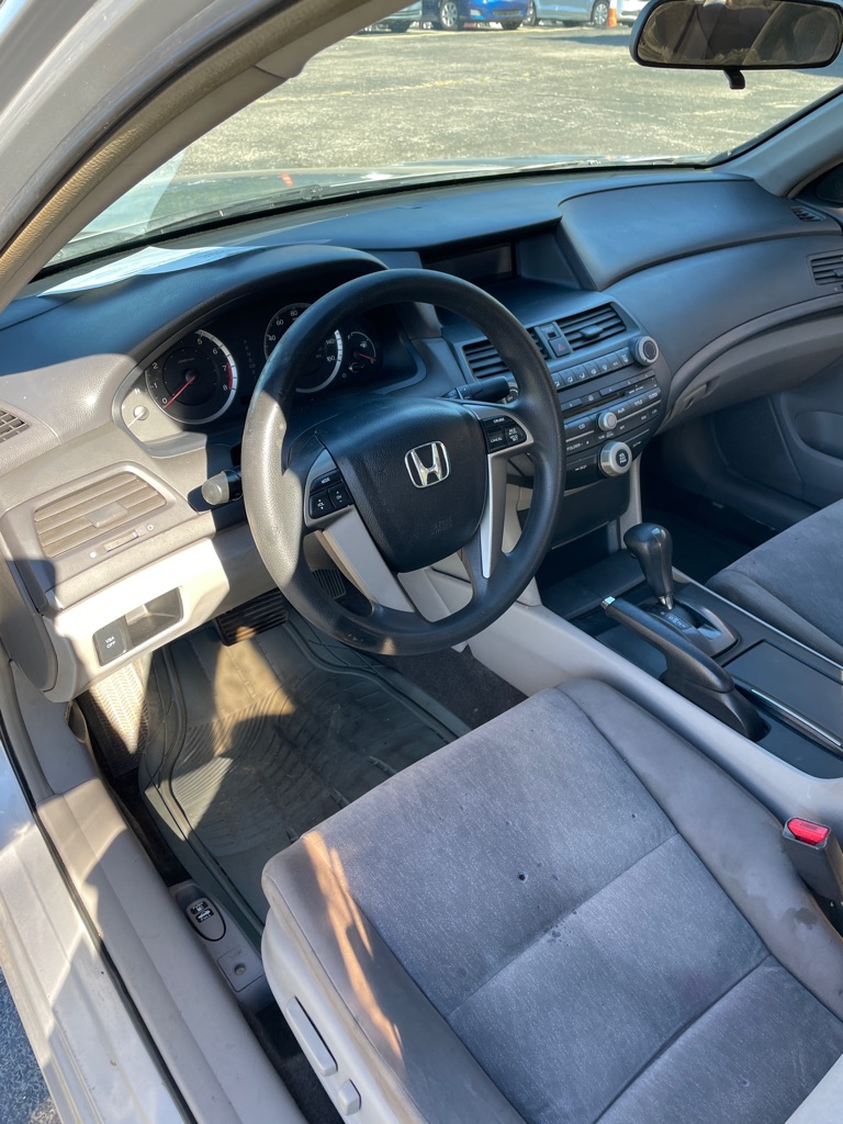 Photo 9 of this HONDA ACCORD