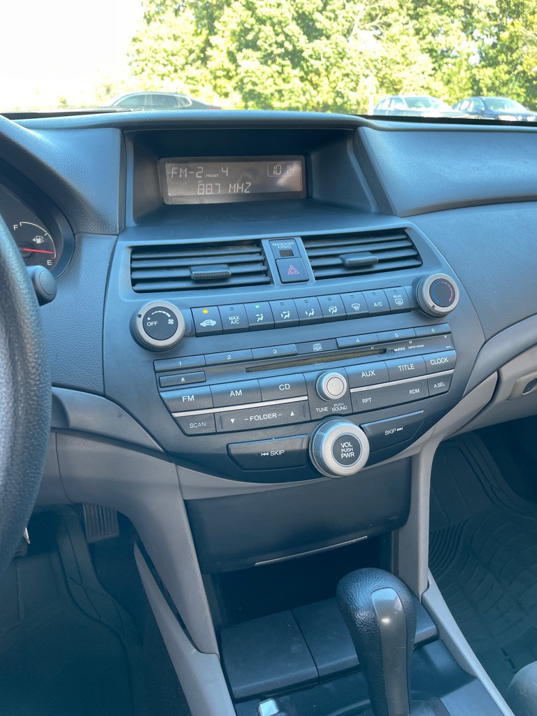 Photo 13 of this HONDA ACCORD