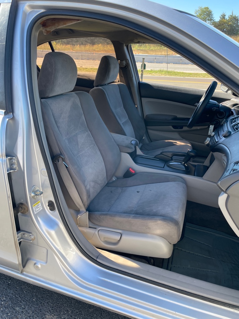 Photo 22 of this HONDA ACCORD