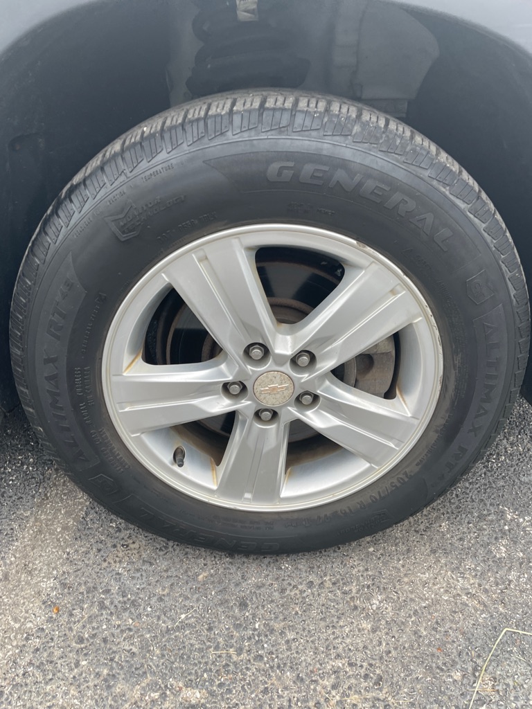 Photo 24 of this CHEVROLET TRAX