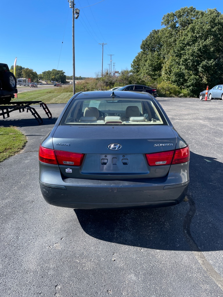Photo 4 of this HYUNDAI SONATA