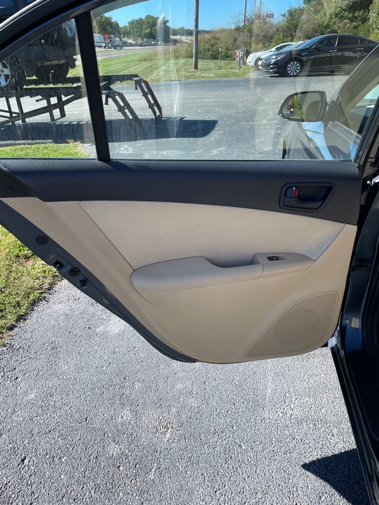 Photo 15 of this HYUNDAI SONATA