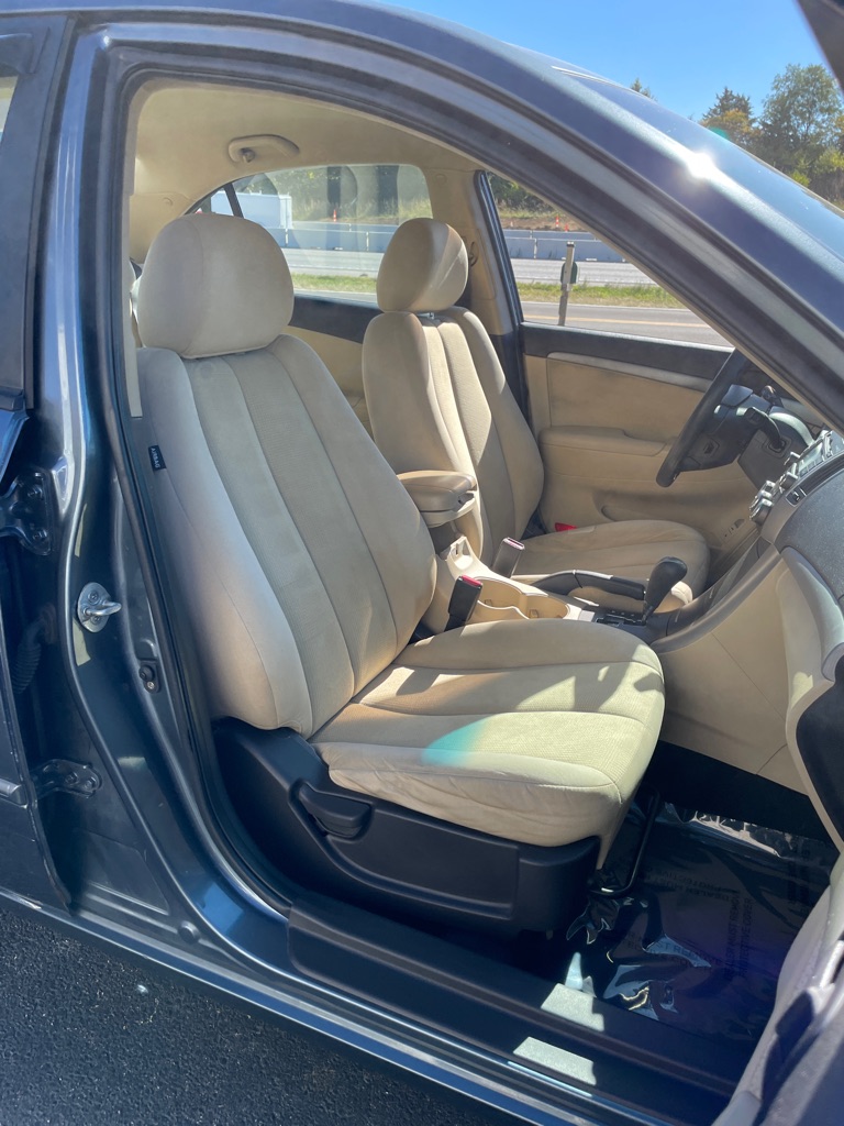 Photo 22 of this HYUNDAI SONATA