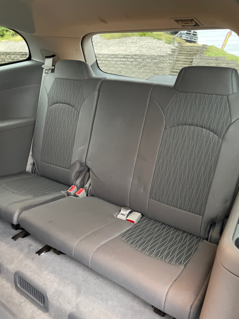 Photo 18 of this CHEVROLET TRAVERSE