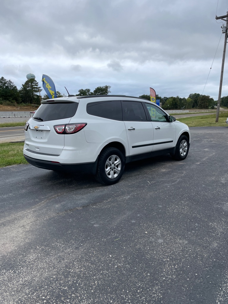Photo 5 of this CHEVROLET TRAVERSE
