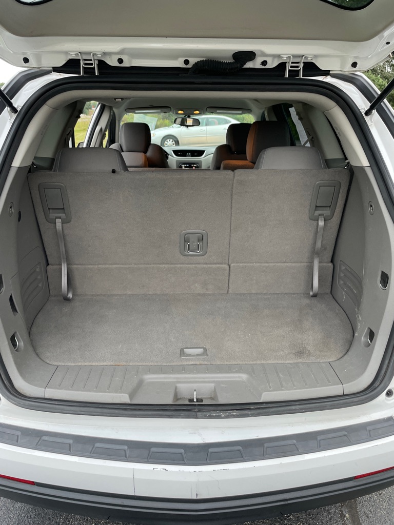 Photo 19 of this CHEVROLET TRAVERSE