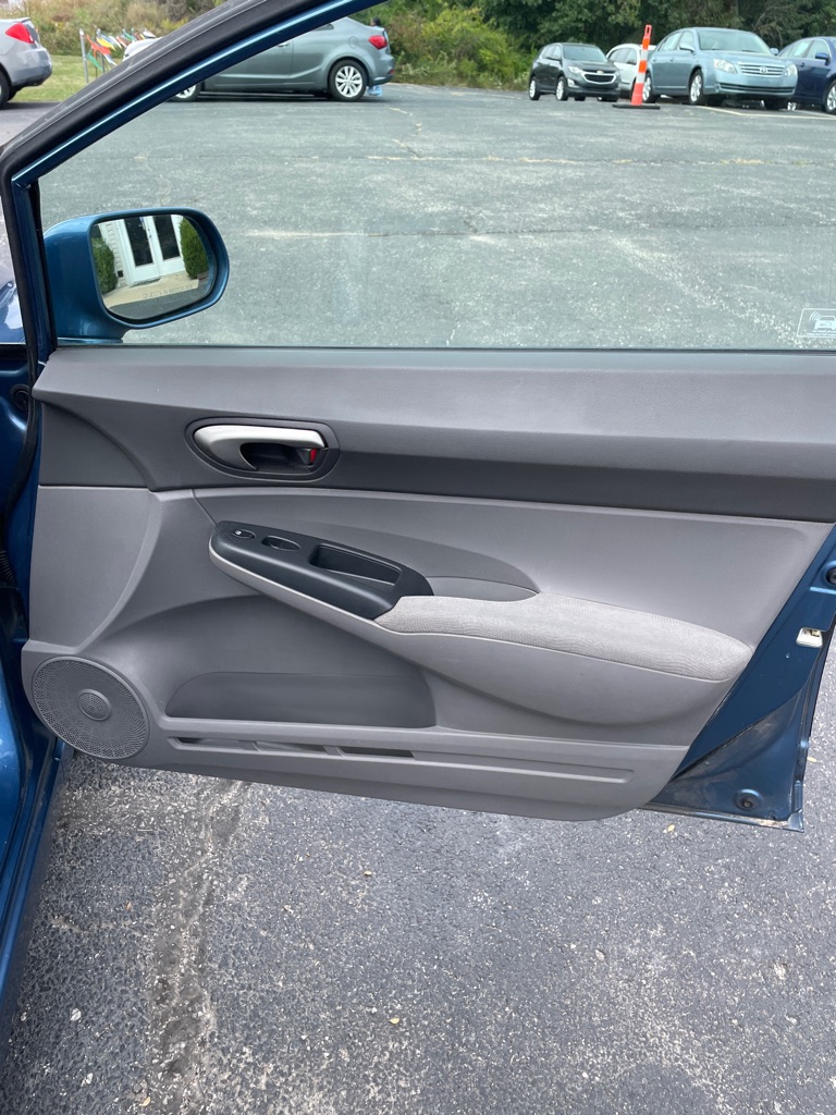 Photo 21 of this HONDA CIVIC