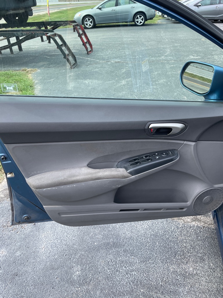 Photo 10 of this HONDA CIVIC