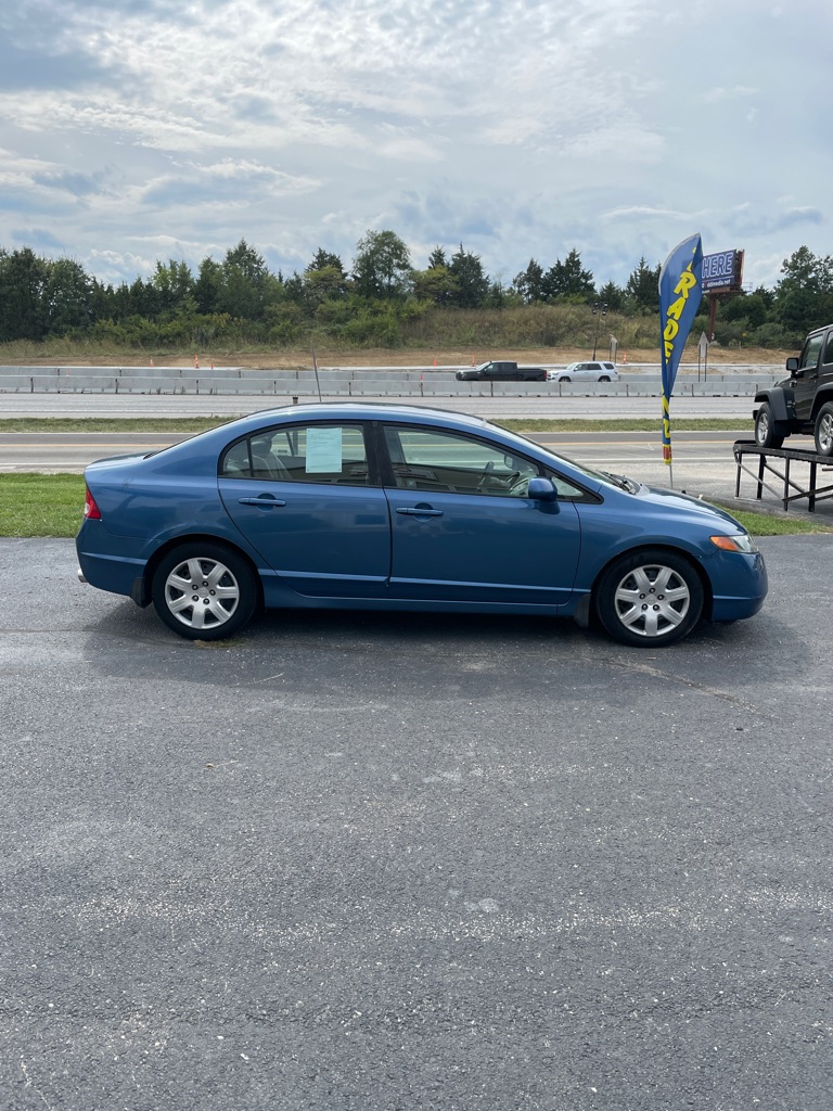 Photo 6 of this HONDA CIVIC