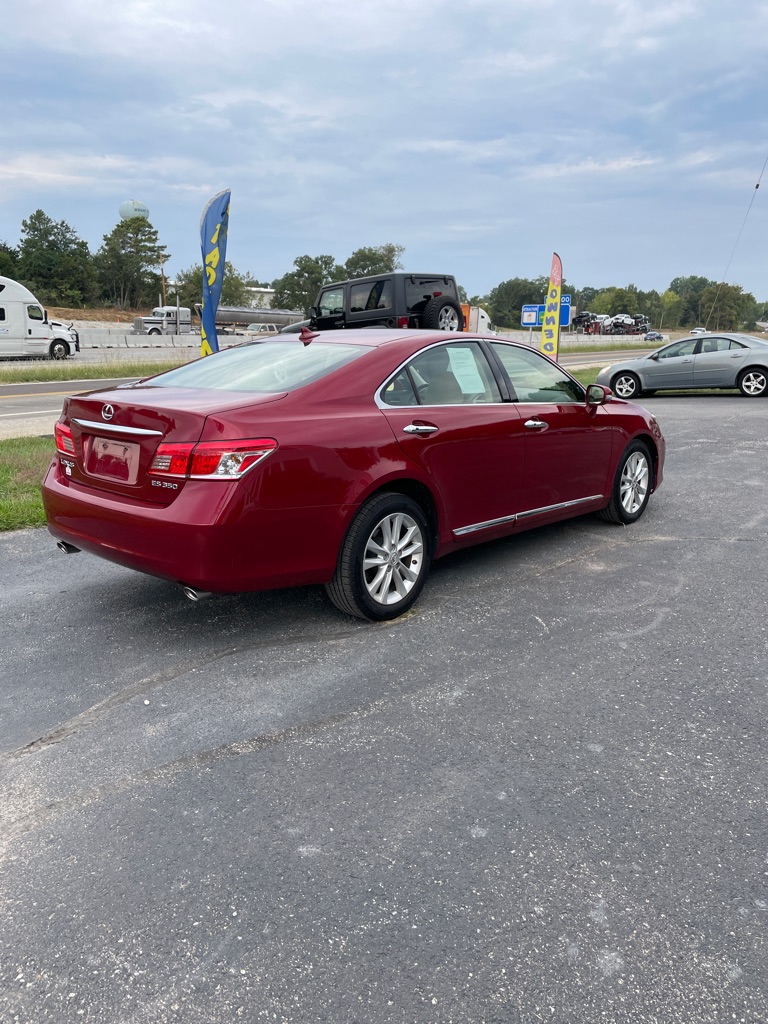 Photo 5 of this LEXUS ES