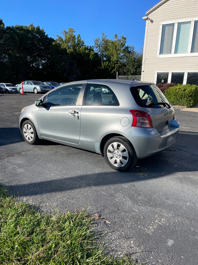 Photo 3 of this TOYOTA YARIS