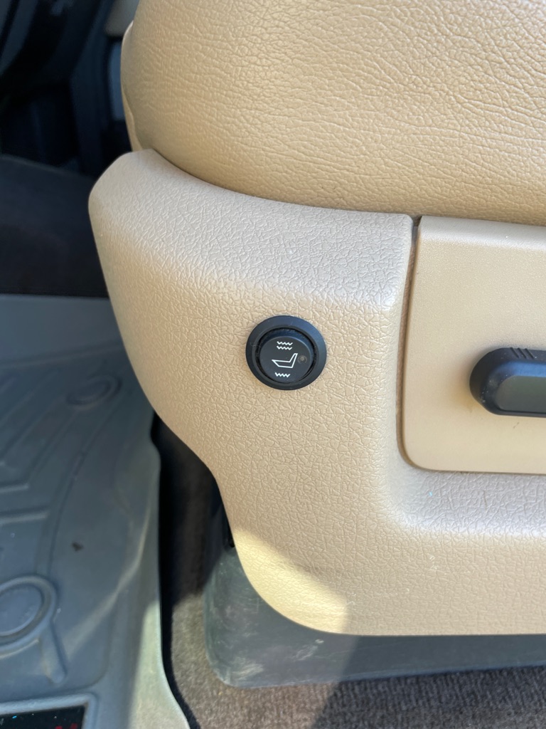 Photo 16 of this FORD F150
