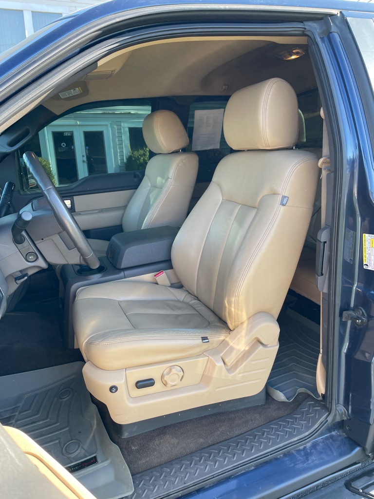 Photo 15 of this FORD F150