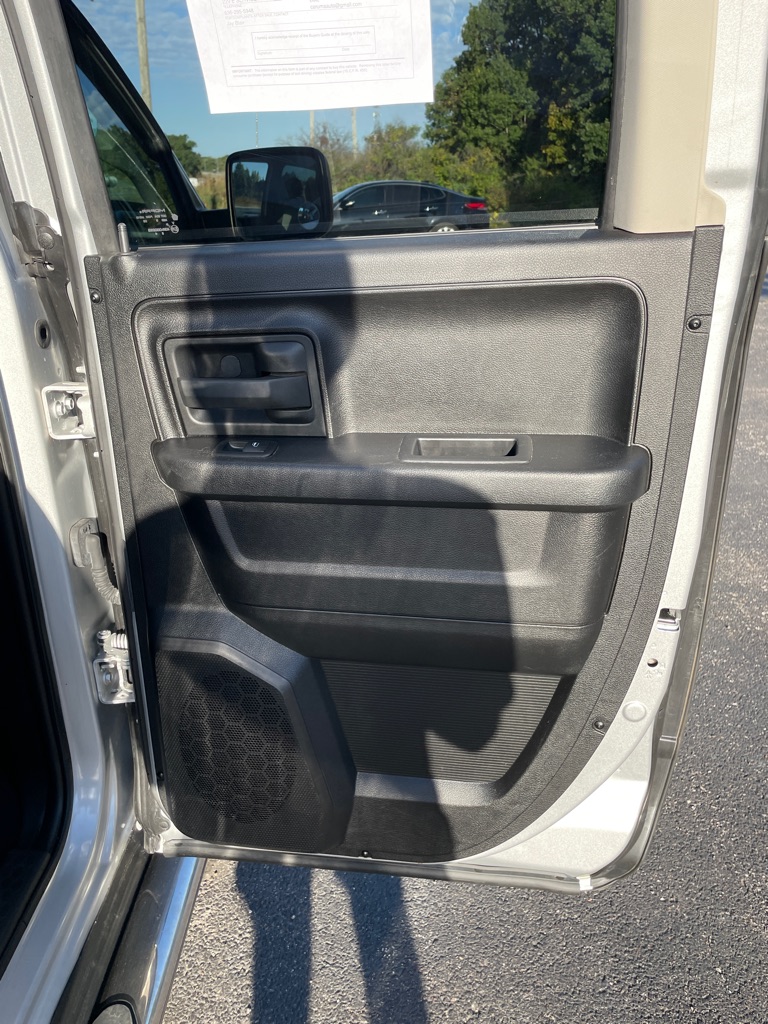Photo 19 of this RAM 1500