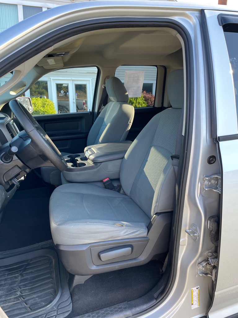 Photo 15 of this RAM 1500