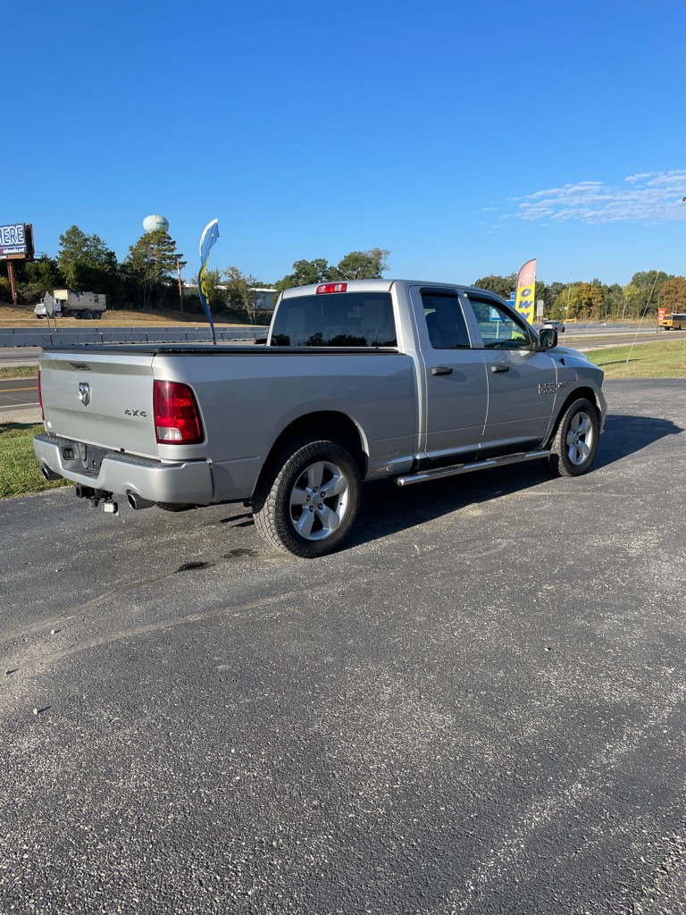 Photo 5 of this RAM 1500