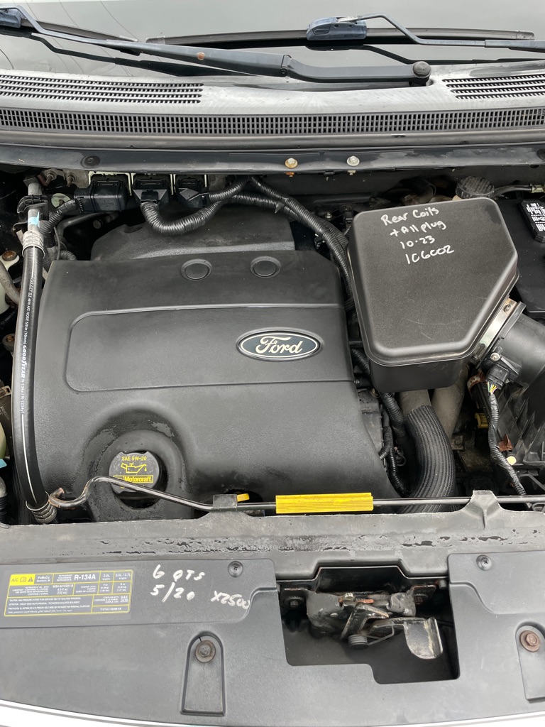 Photo 25 of this FORD EDGE