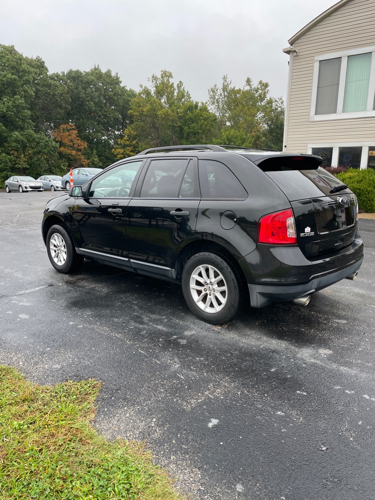 Photo 3 of this FORD EDGE