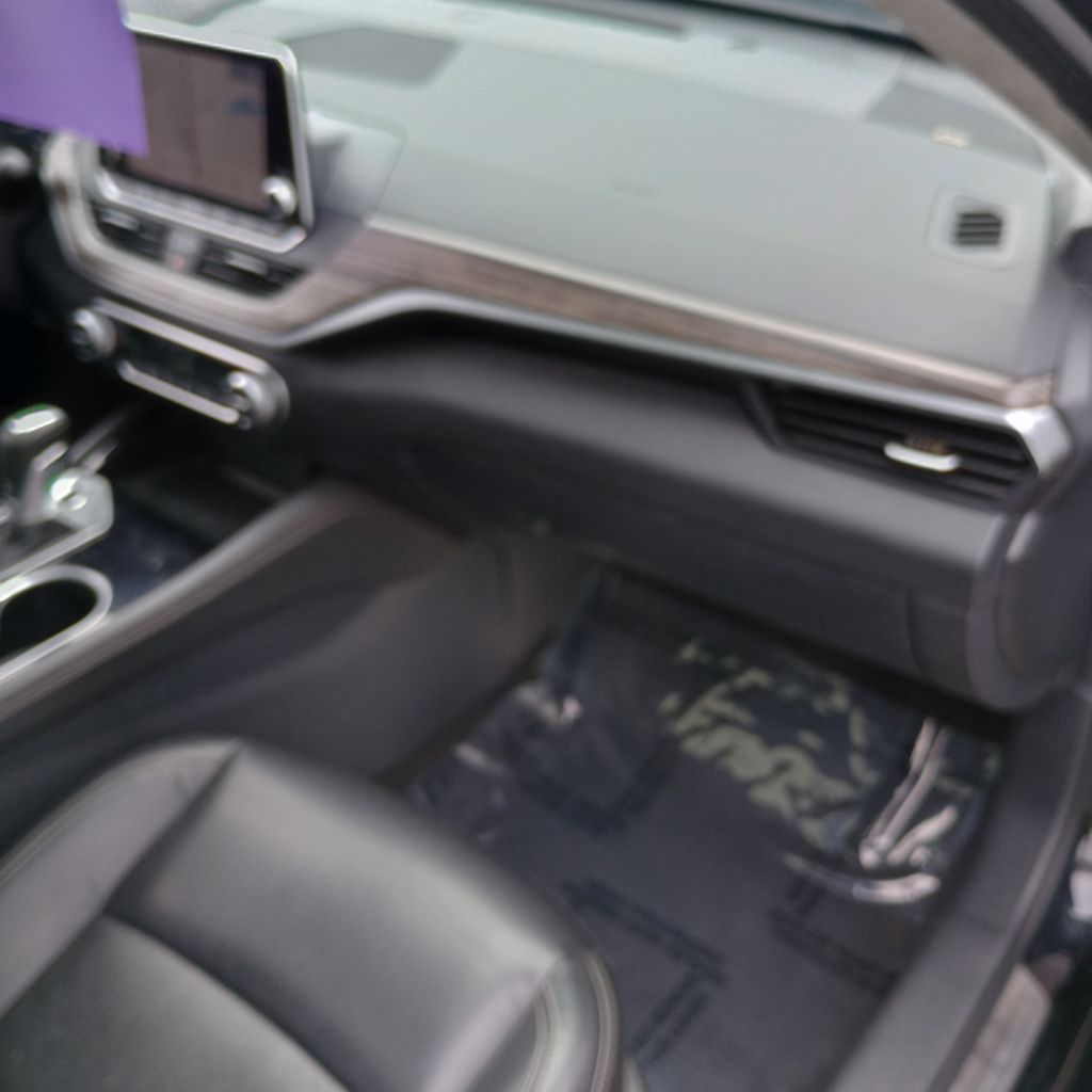 Photo 22 of this NISSAN ALTIMA