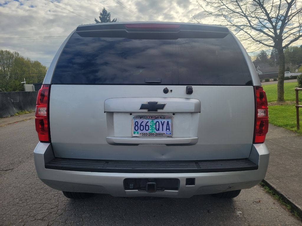 Photo 4 of this CHEVROLET TAHOE