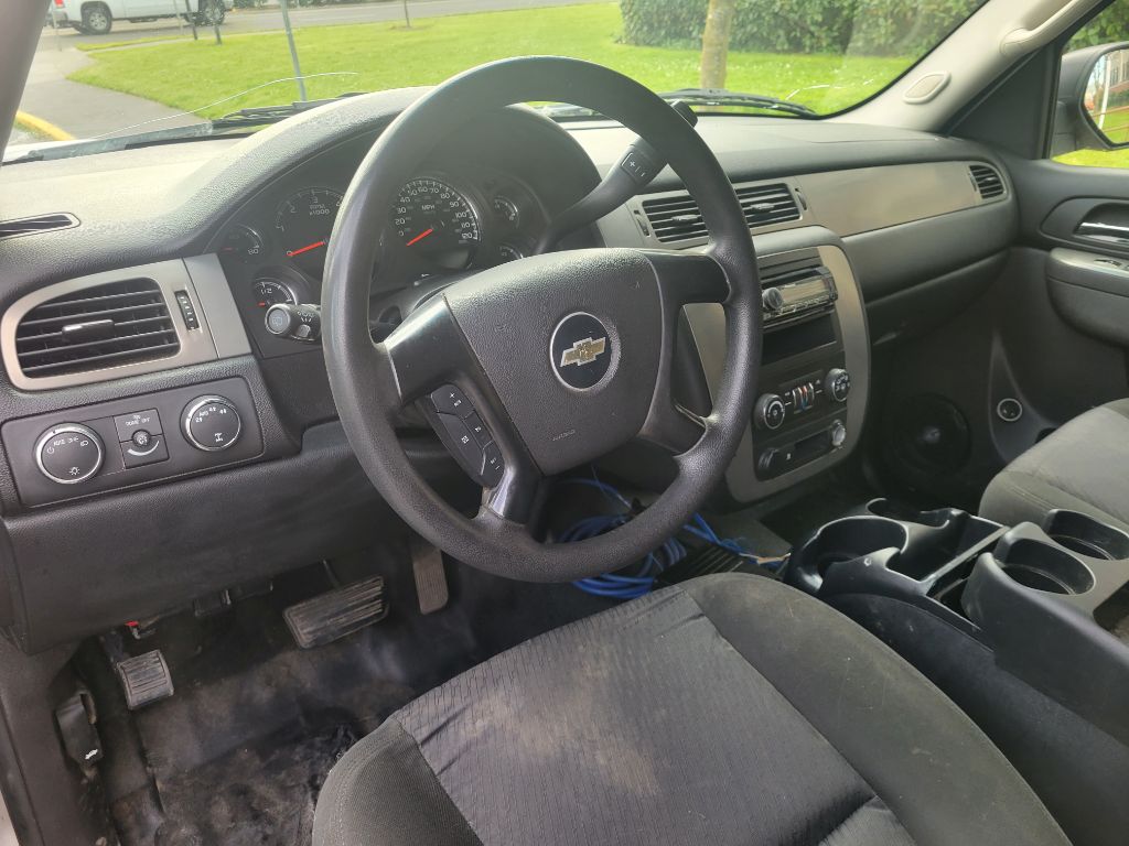 Photo 9 of this CHEVROLET TAHOE