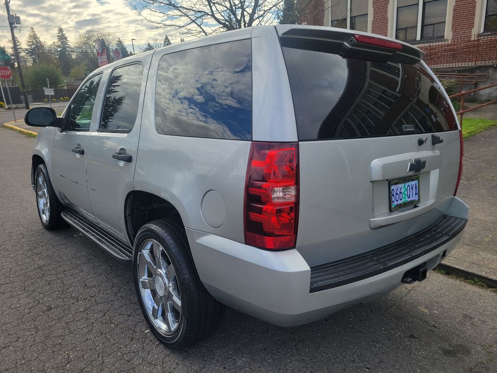 Photo 3 of this CHEVROLET TAHOE