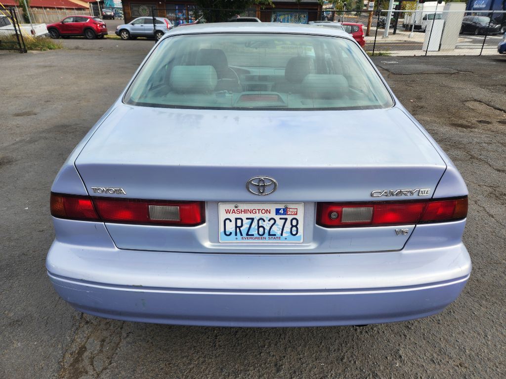 Photo 4 of this TOYOTA CAMRY