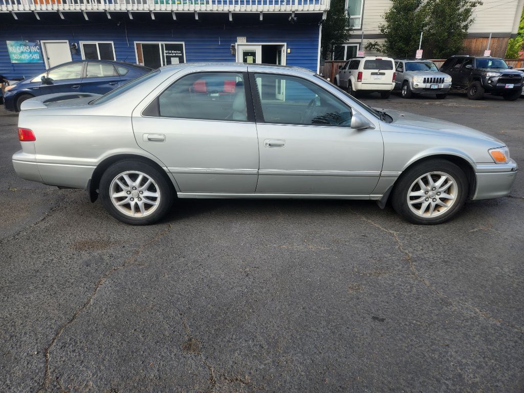 Photo 6 of this TOYOTA CAMRY