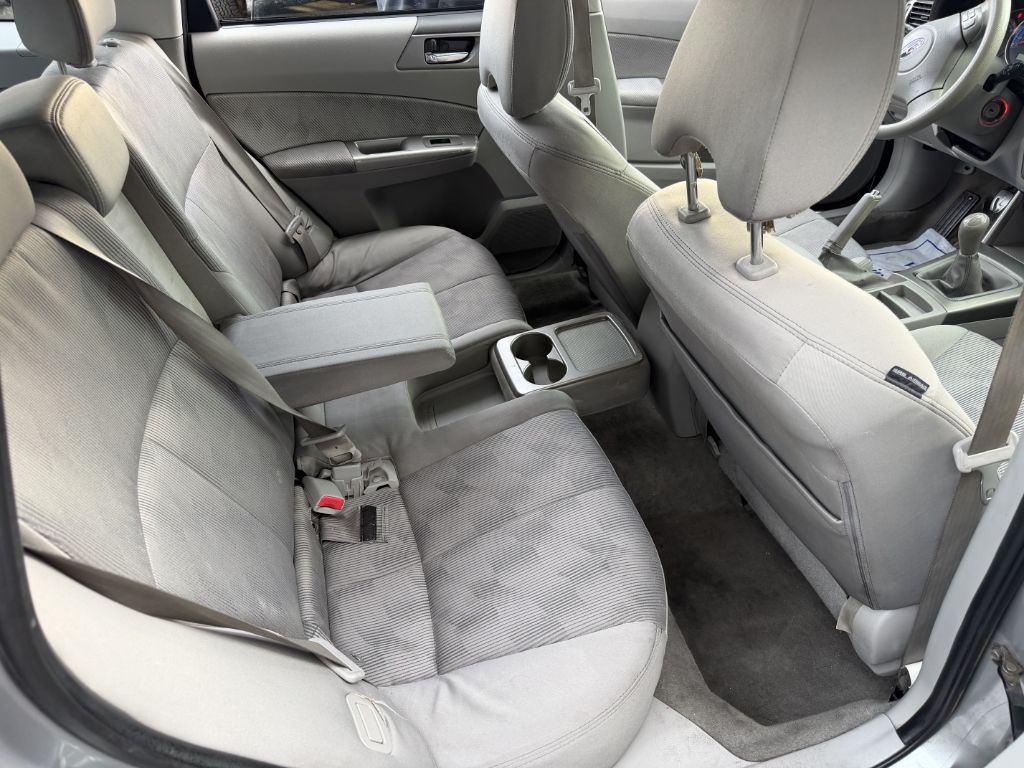 Photo 12 of this SUBARU FORESTER