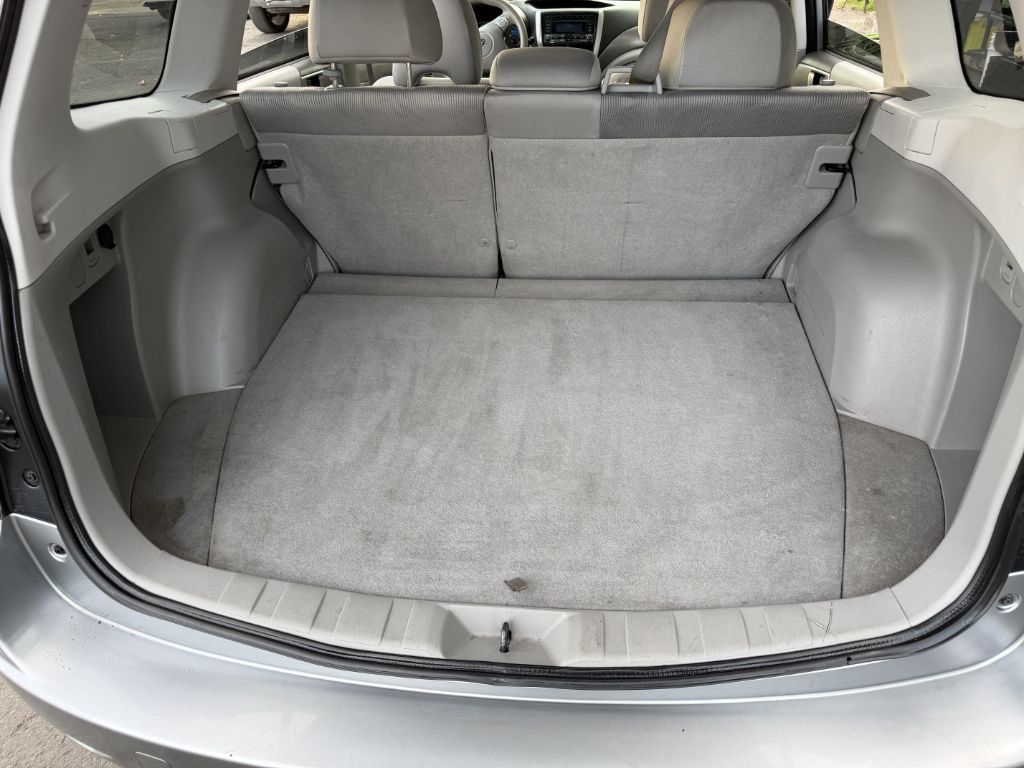 Photo 11 of this SUBARU FORESTER