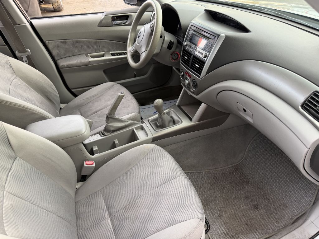 Photo 10 of this SUBARU FORESTER