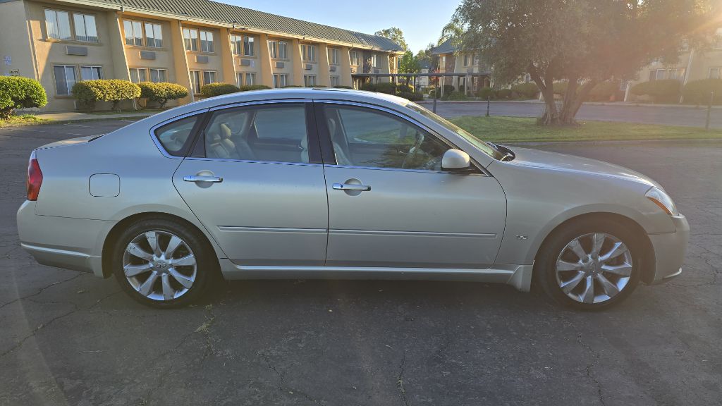 2006 INFINITI M35 RWD