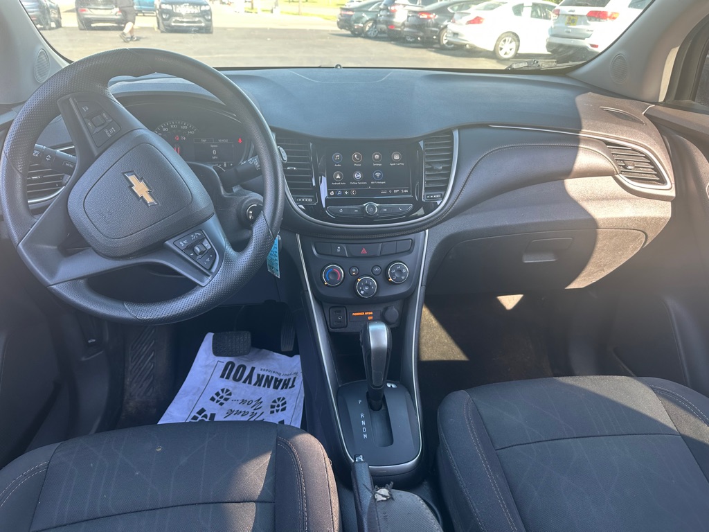 Photo 9 of this CHEVROLET TRAX