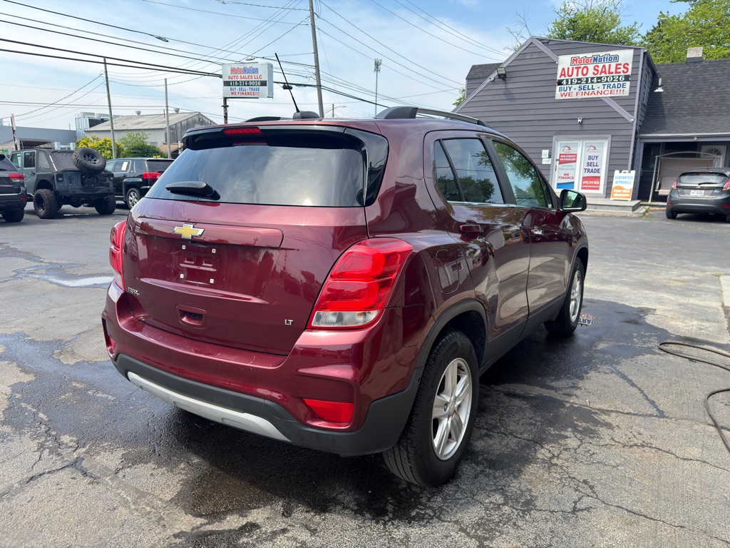 Photo 8 of this CHEVROLET TRAX