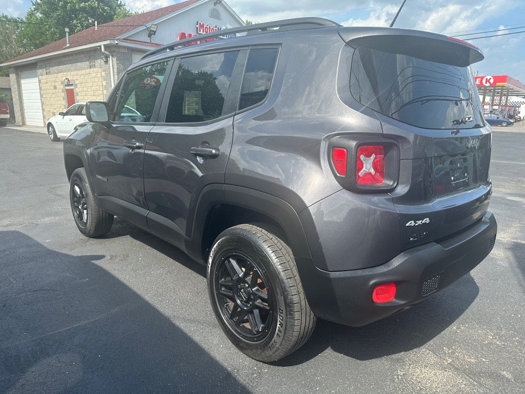 Photo 6 of this JEEP RENEGADE
