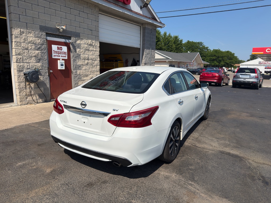 Photo 6 of this NISSAN ALTIMA