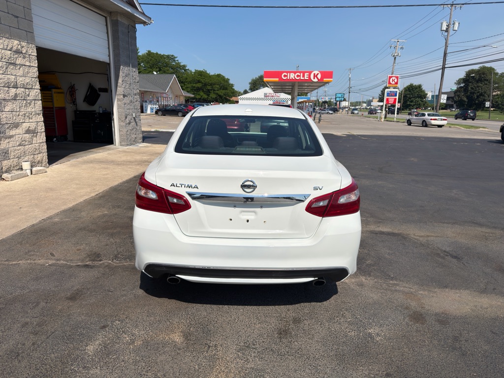Photo 5 of this NISSAN ALTIMA