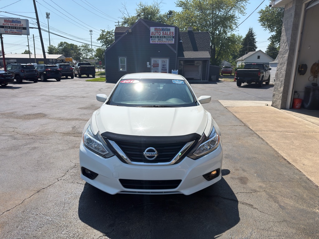 Photo 2 of this NISSAN ALTIMA