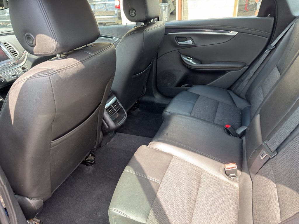 Photo 10 of this CHEVROLET IMPALA