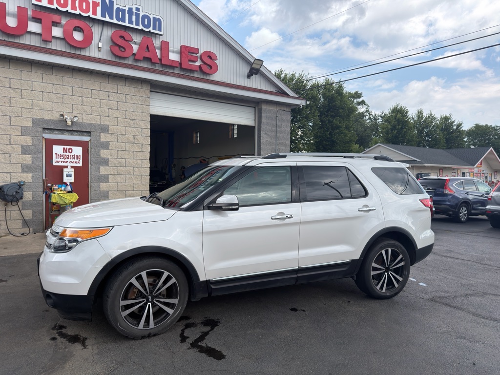 Photo 3 of this FORD EXPLORER