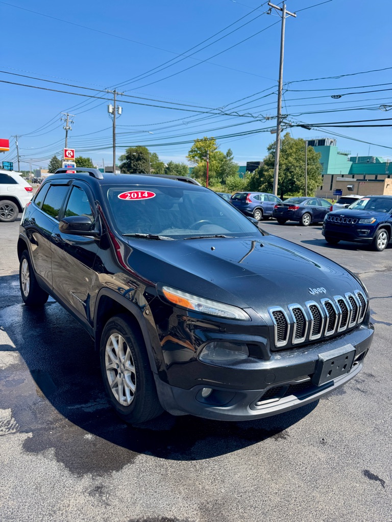 Photo 4 of this JEEP CHEROKEE