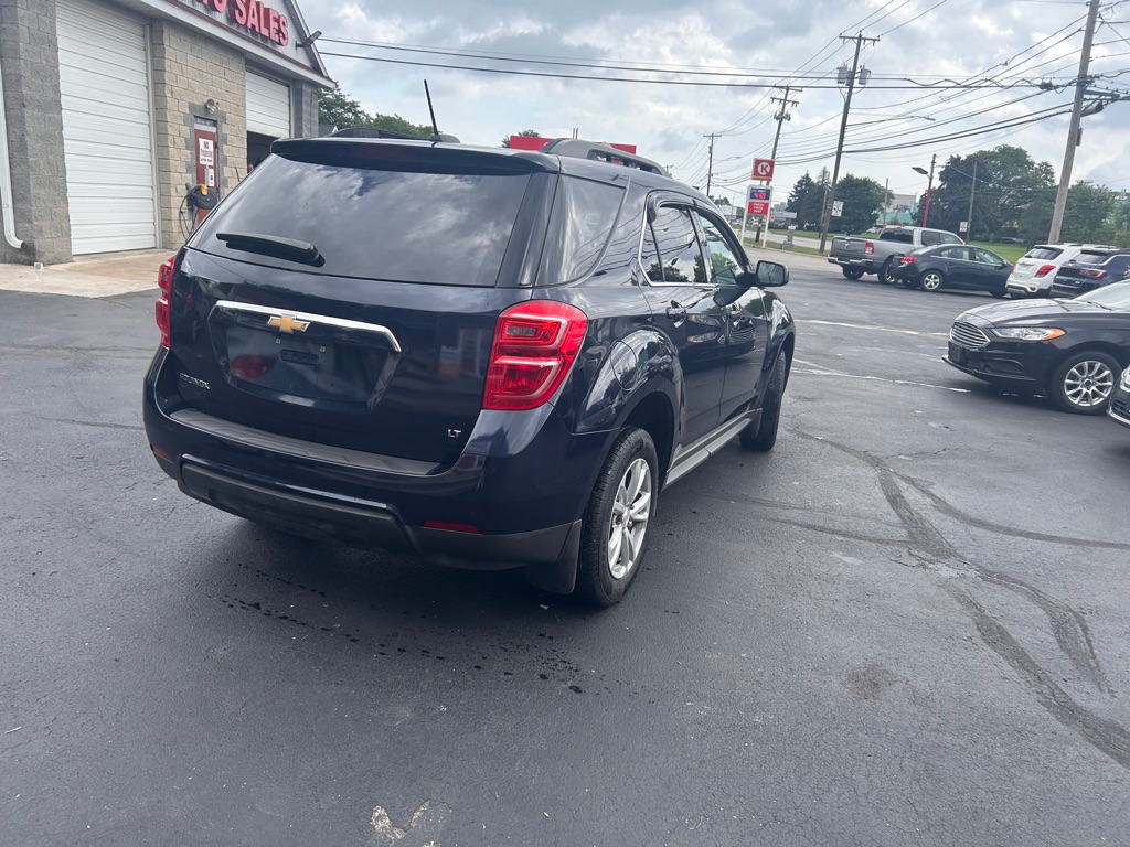 Photo 5 of this CHEVROLET EQUINOX
