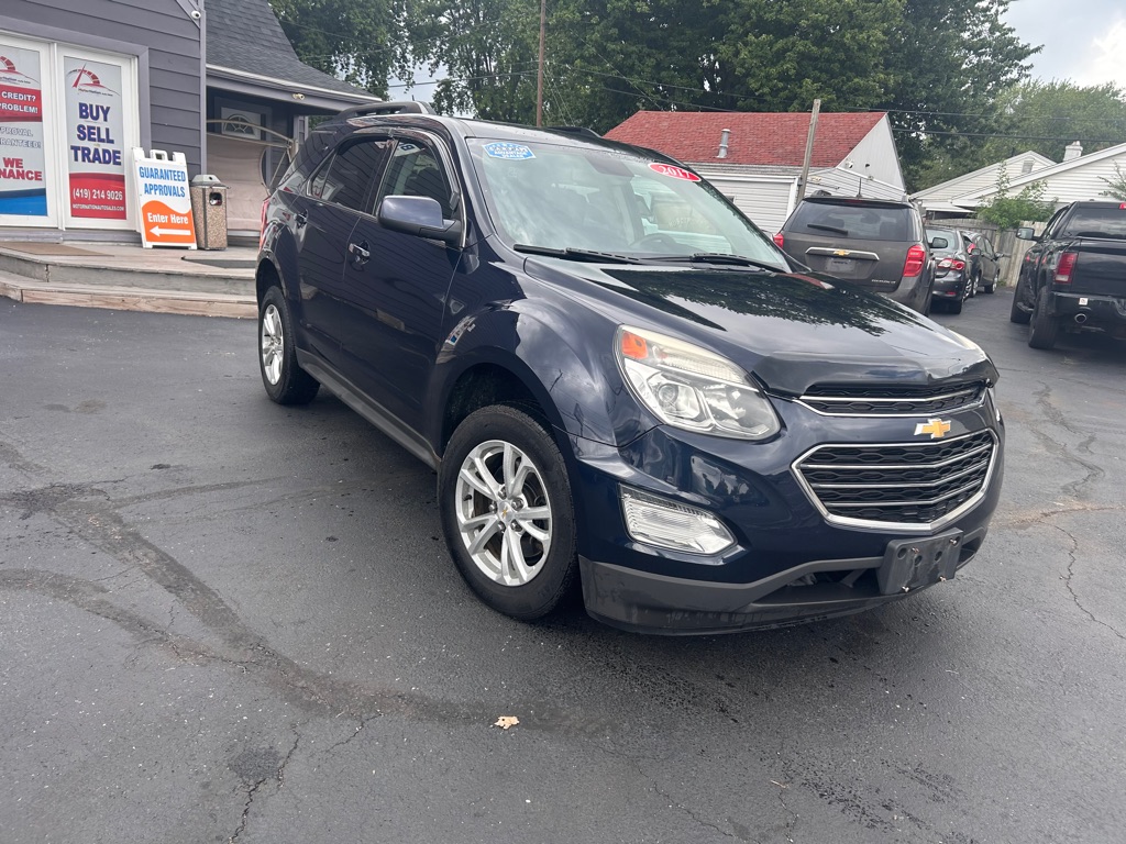 Photo 3 of this CHEVROLET EQUINOX