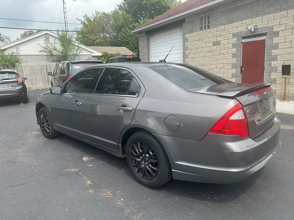 Photo 5 of this FORD FUSION
